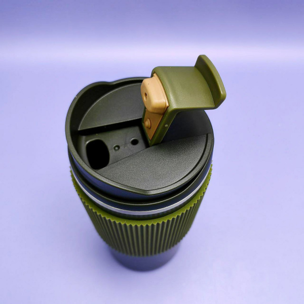 Термокружка с прорезиненным покрытием 450 мл. / Термостакан из нержавеющей стали, Зеленый цвет